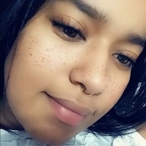 Meet your Posher, Dhalia